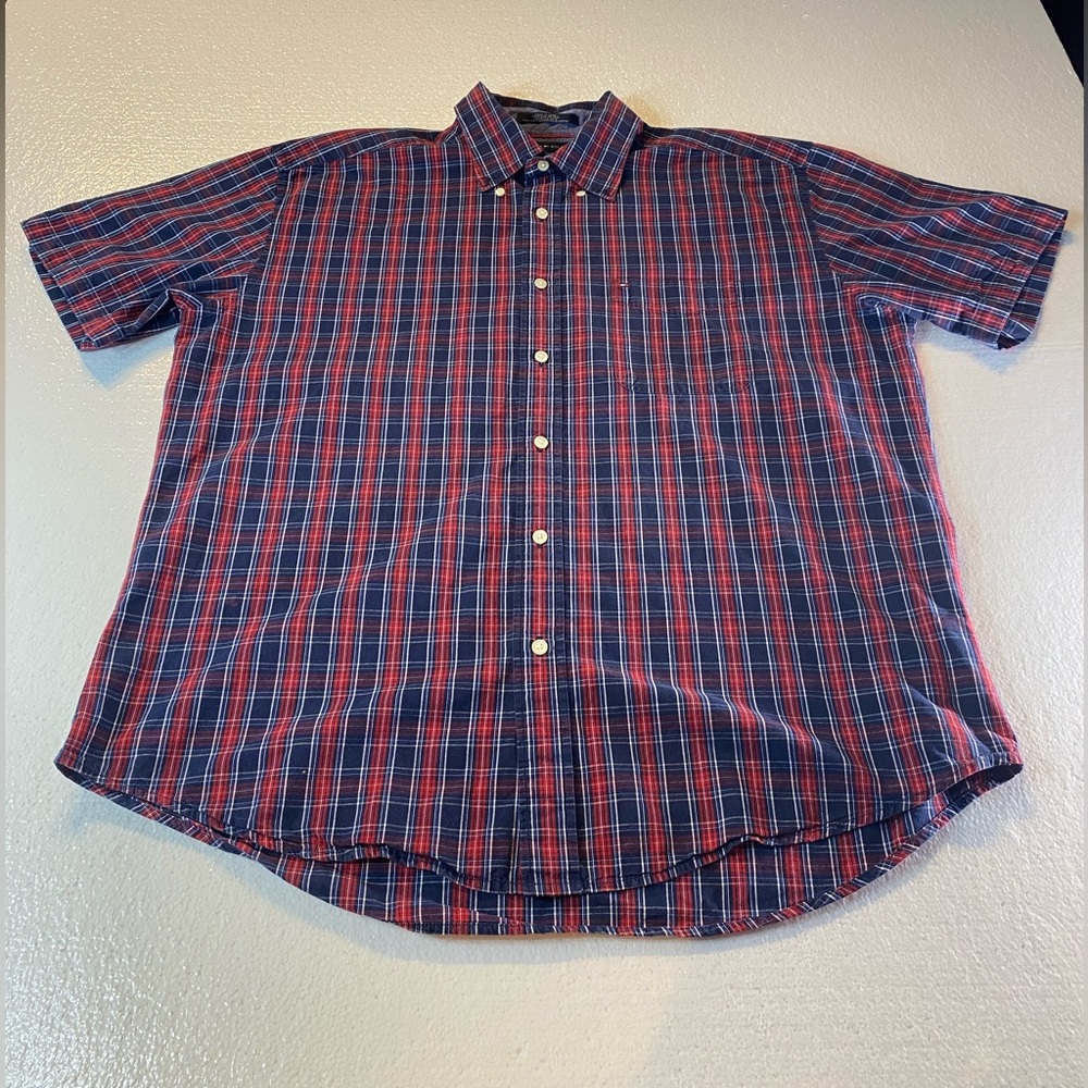 Tommy Hilfiger Navy & Red Plaid Short Sleeve Button-Down Shirt